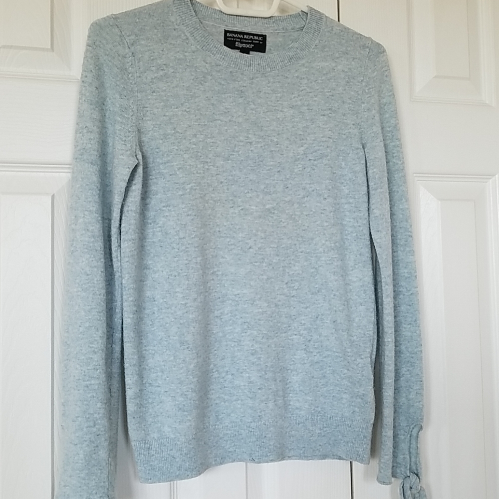 Spring Merino wool and viscos blend sweater.